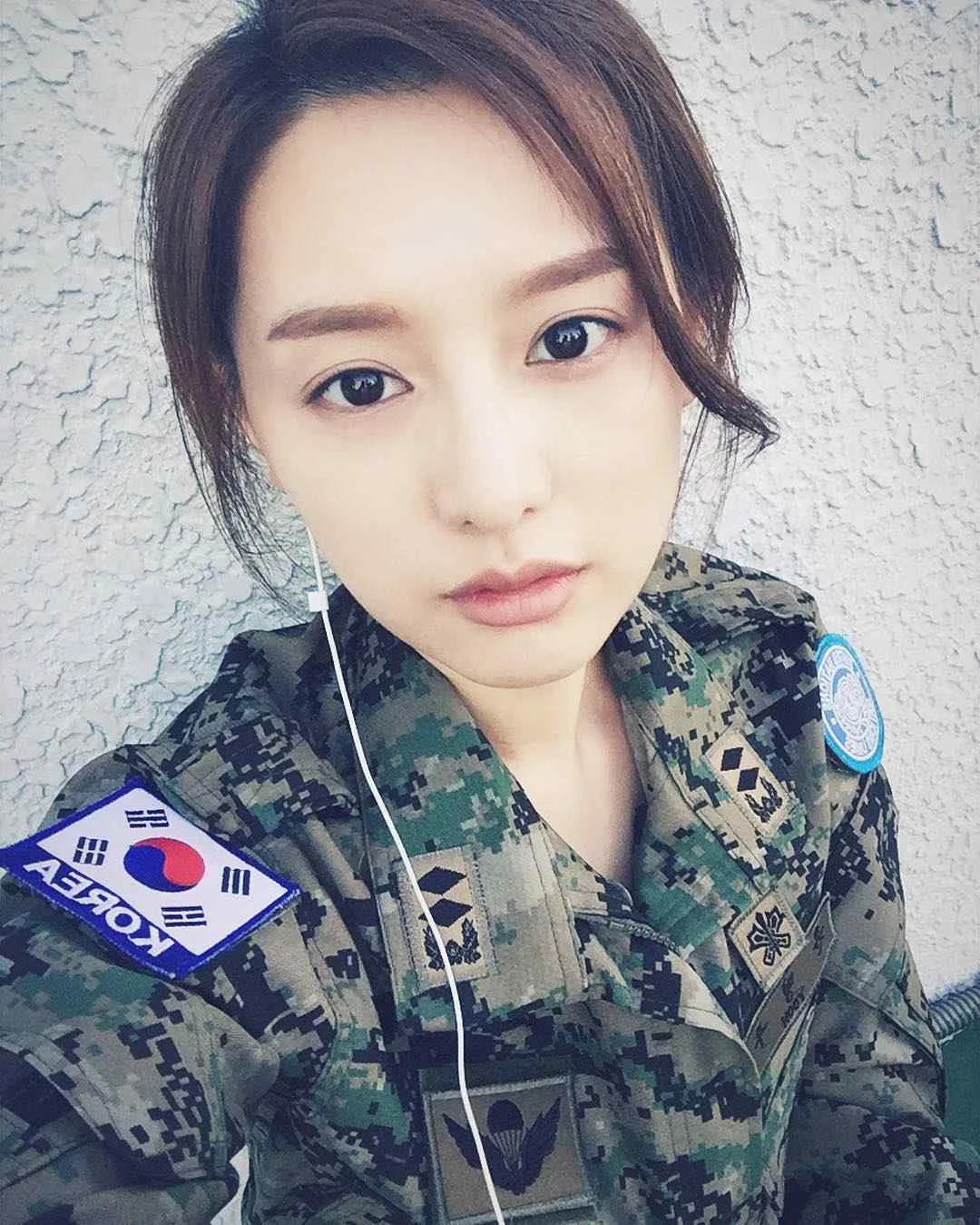 Kim Ji Won - kim-ji-won-31.webp